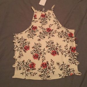 Side Slit Bib-Neck Crop top